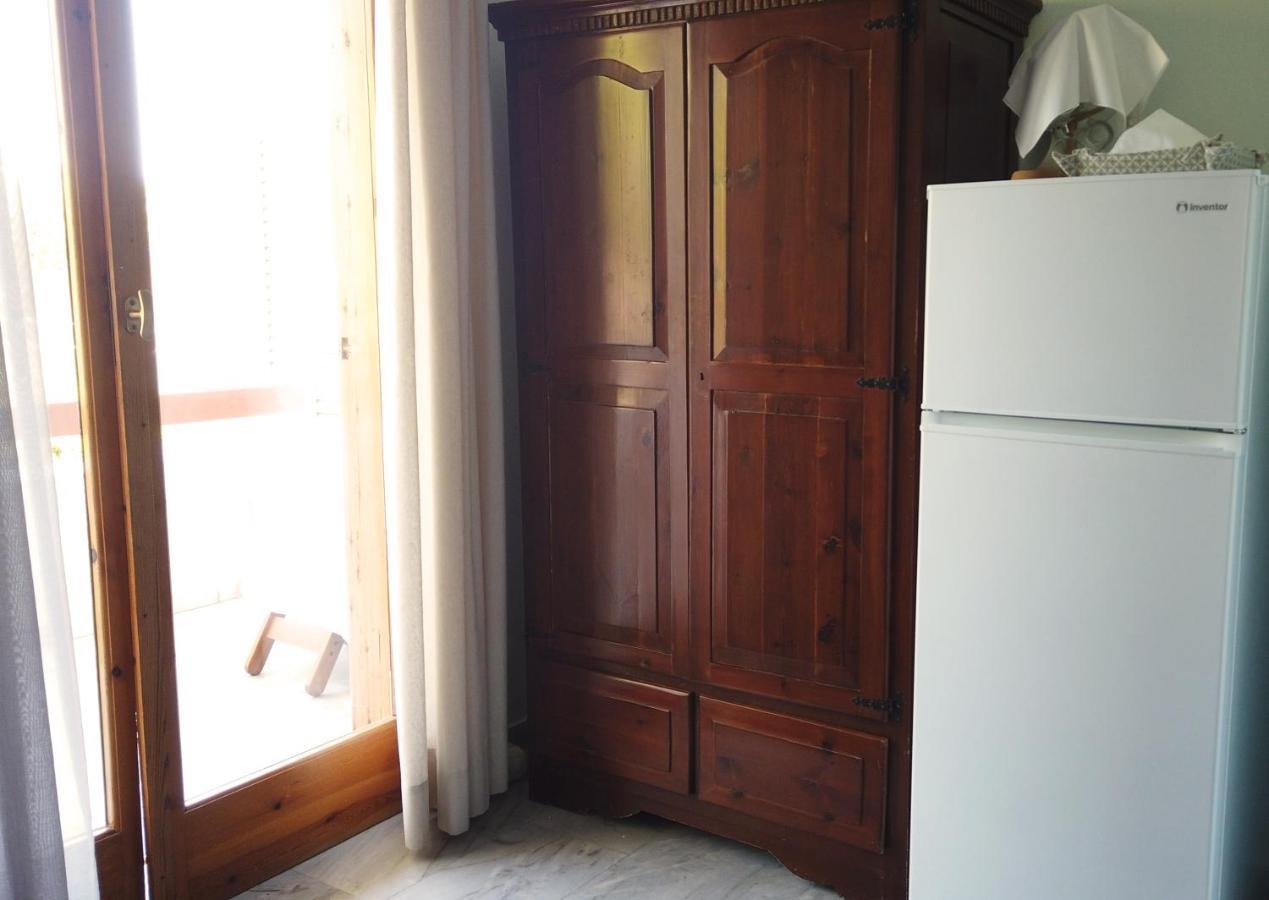 Agia Marina  Fistiki Rooms المظهر الخارجي الصورة